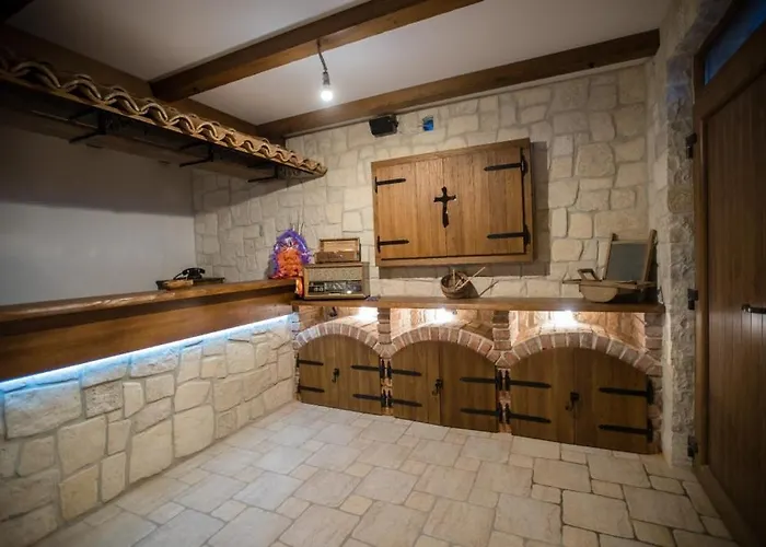 In With Balcony, Air Conditioning, Wifi, Washing Machine Appartamento *